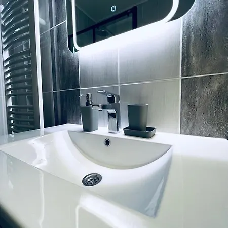 Top Apartman דירה